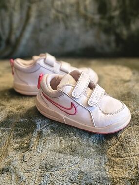 Nike Pico 4 Toddler Kid's White and Pink Velcro Sneakers Size 7C